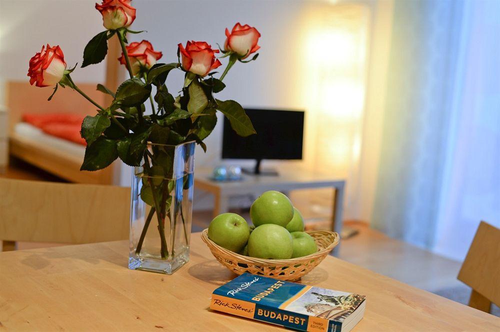 Aboriginal Budapest Apartments Экстерьер фото